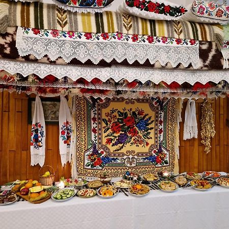 Pensiunea Casa Mariuca Valeni  ภายนอก รูปภาพ