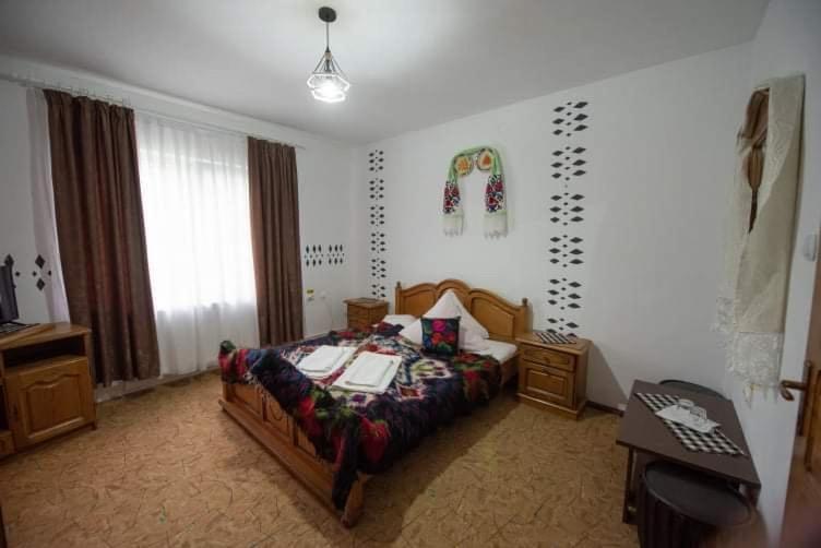 Pensiunea Casa Mariuca Valeni  ภายนอก รูปภาพ