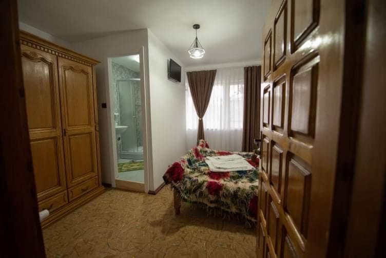 Pensiunea Casa Mariuca Valeni  ภายนอก รูปภาพ